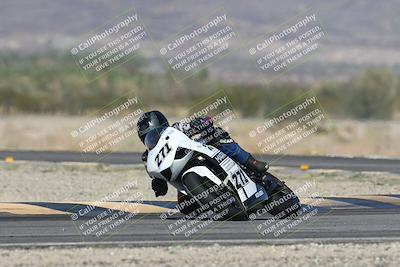 media/Nov-02-2025-CVMA (Sun) [[337aff29ab]]/Race 8-Formula Lightweight Twins Shootout/